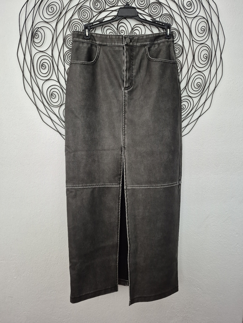 STR Teen Black Pleather Midi Skirt Front Slit Edgy Y2K Streetwear Vegan Leather - Picture 2 of 11